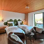 Privat Suite, Bei Ansbach Appartement *